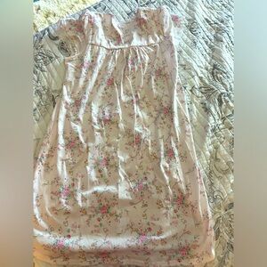 Miss Elaine Floral Nightgown - ribbons and lace - size medium pale pink